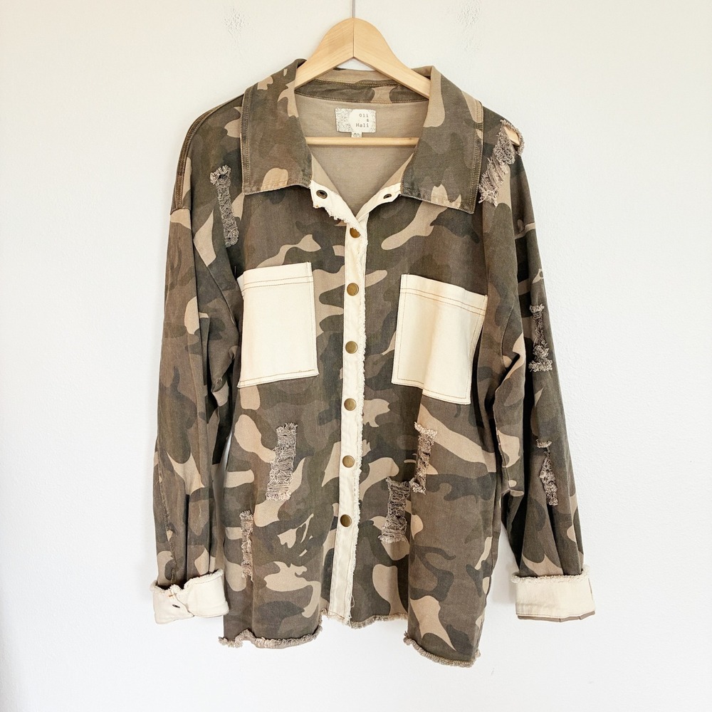Oli & Hali Camo Distressed Shacket Women M/L Green Utility Jacket OversizeGrunge